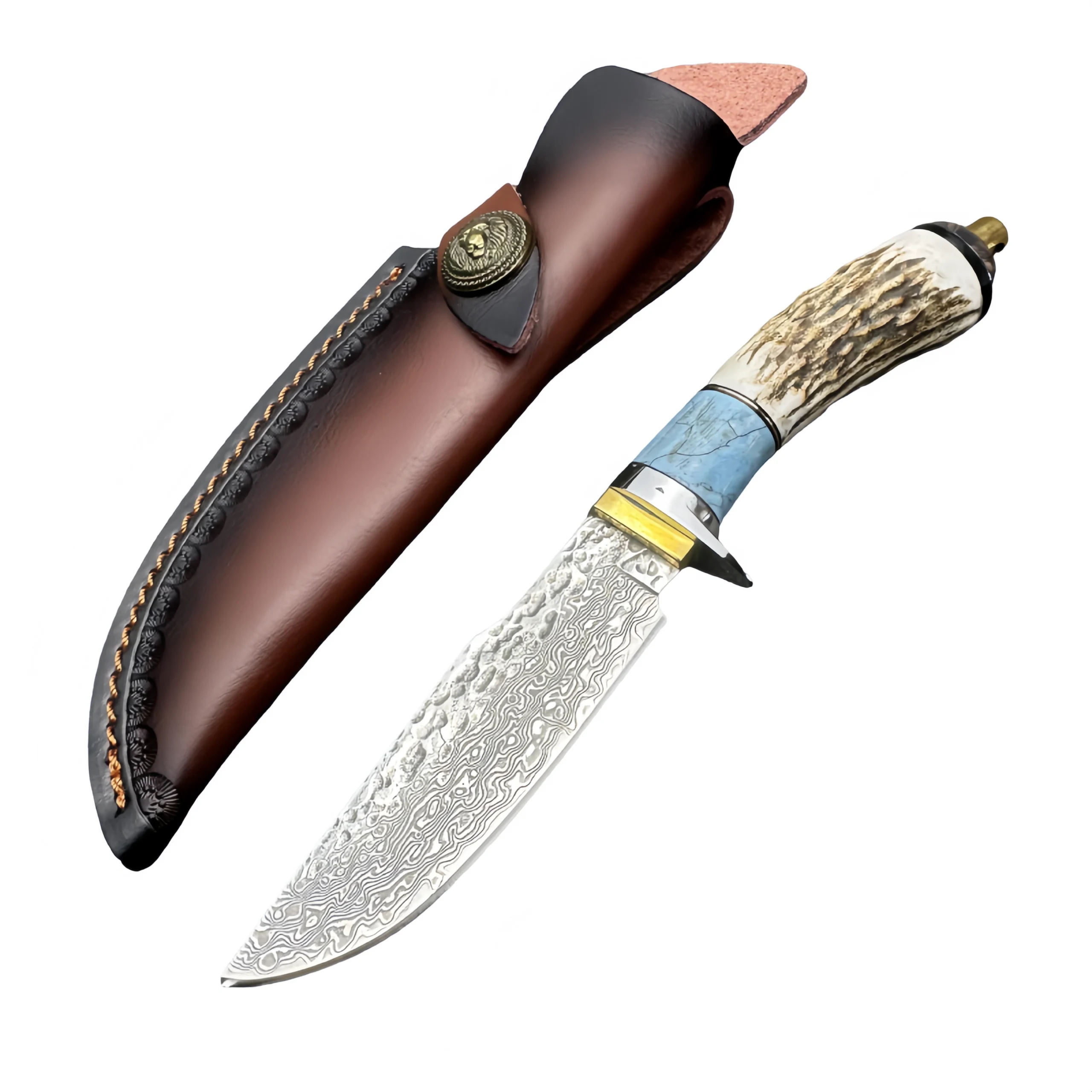 O1CN01XJ90ZF1KYeoLrqbUZ_2217555781176-0-cib-scaled-1.webp Sammlung gerader Damastmesser mit Geweih-Intarsiengriff aus Messing und Rindslederscheide – Bild 1